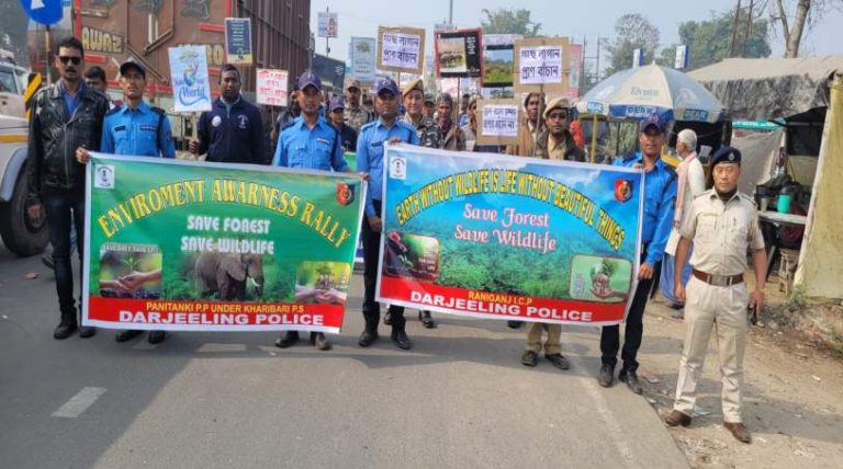 पर्यावरण संरक्षण के प्रति समाज को सजग करने के उद्देश्य से पानीटंकी में जागरूकता रैली