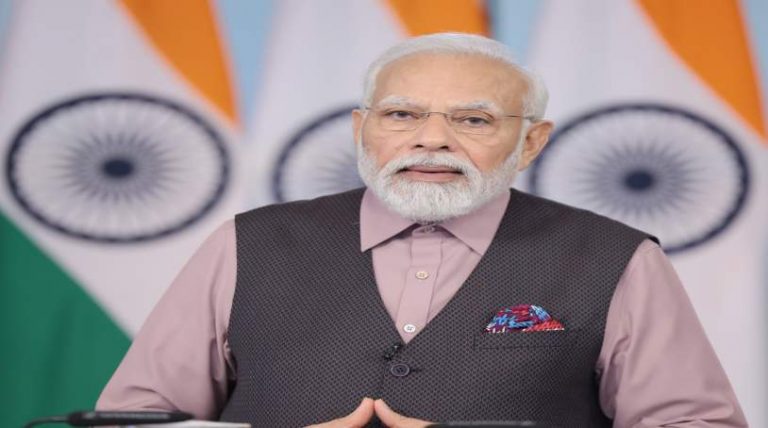 प्रधानमंत्री ने रविवार को वीडियो कॉन्फ्रेंसिंग के जरिए देश के 508 रेलवे स्टेशनों का शिलान्यास किया